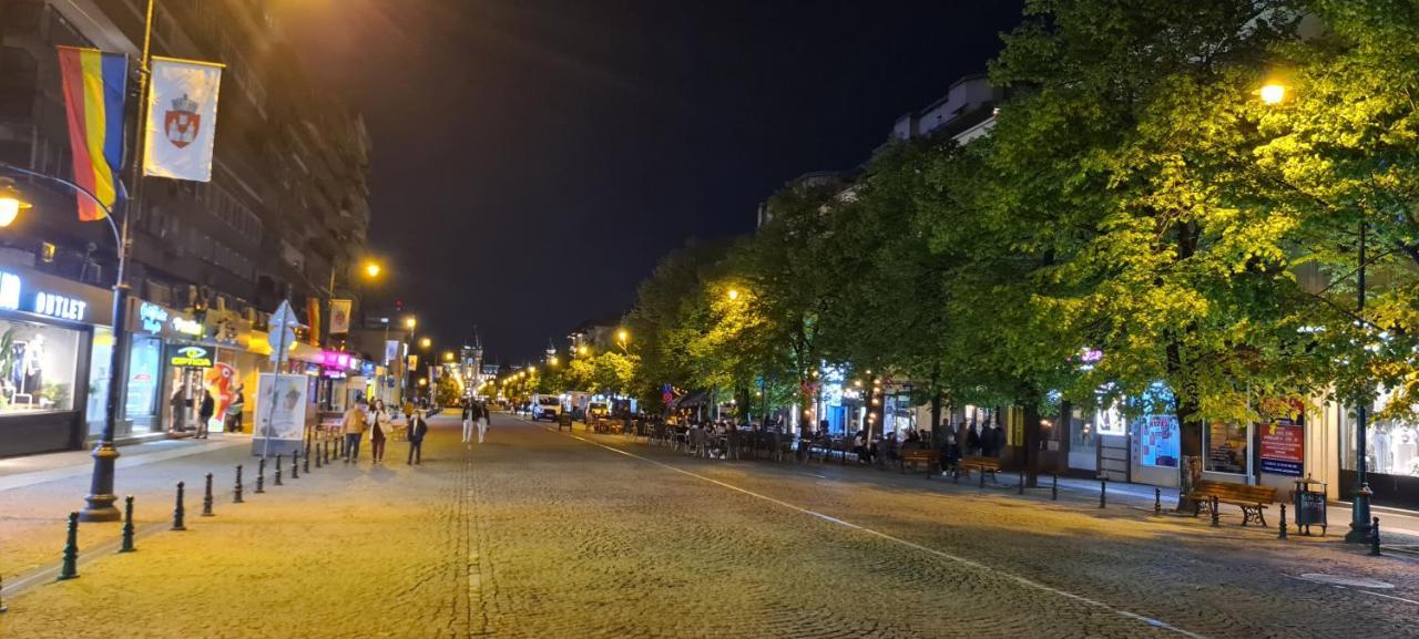 Genesis - Iasi City Center Eksteriør billede
